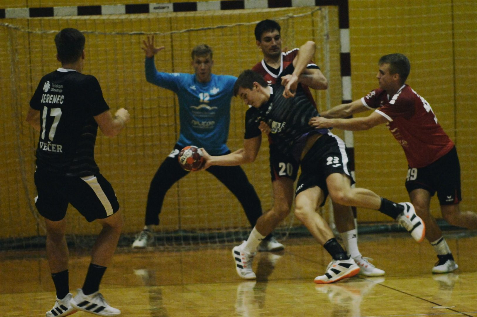 You are currently viewing SVIŠ v drugem polčasu do zmage nad Mariborom